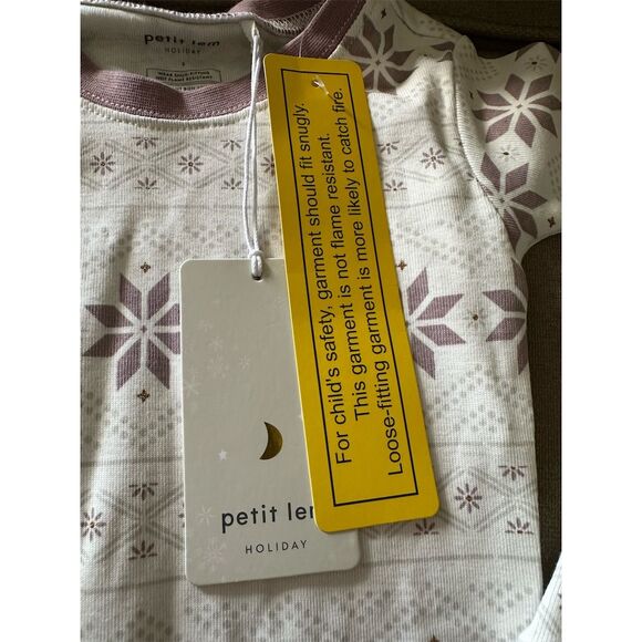 Petit Lem Kids Holiday Pajama Set Snowflake Pattern Size 3 Winter Sleepwear - Picture 2 of 4